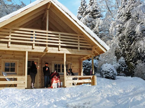 Facade/entrance, Winter, Balcony/Terrace