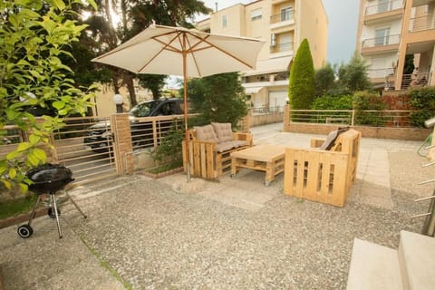Patio, Garden, Balcony/Terrace, Seating area