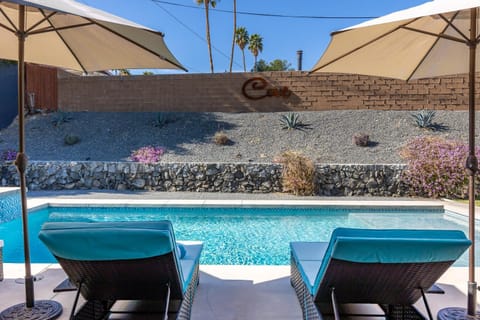 Top of the Cove by ACME House Company Villa in Cathedral City