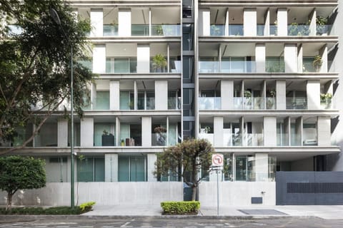 Uppermost 3BR, Gym, Roofgarden. Socrates Apartment in Mexico City