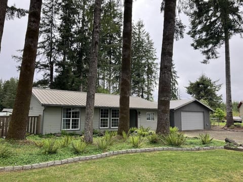 Forks Fir House House in Forks