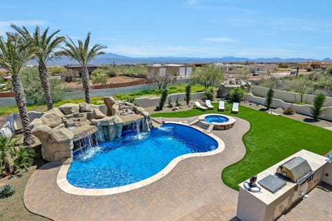 Garden, Hot Tub, Swimming pool