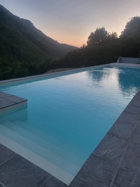 Natural landscape, Mountain view, Swimming pool