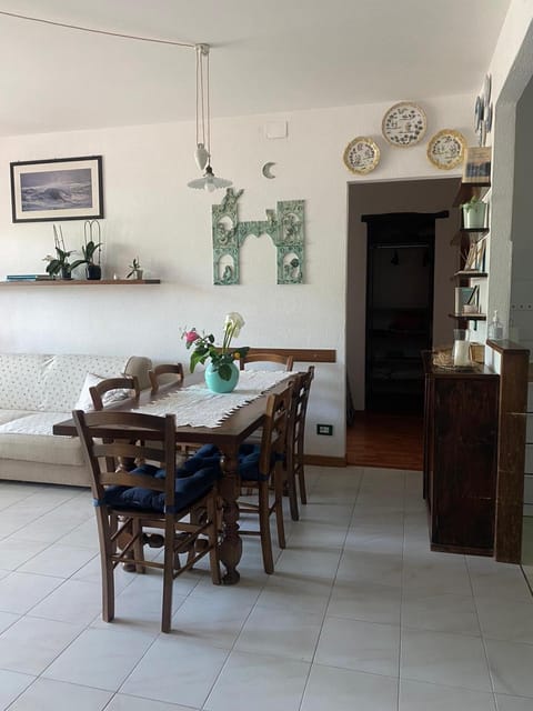 Luminoso appartamento al mare Apartment in Celle Ligure