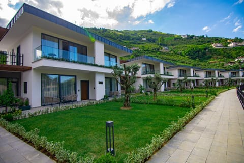 Garden, Garden view