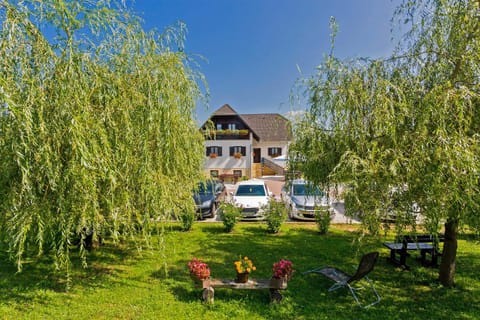 Haus Anna in Rastovača - Plitvicer Seen Bed and Breakfast in Plitvice Lakes Park