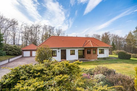 Property building, Natural landscape, Garden
