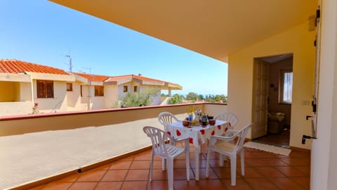 Balcony/Terrace, Dining area