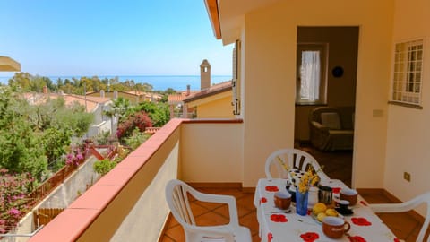Balcony/Terrace, Dining area, Sea view