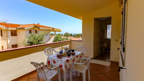 View (from property/room), Balcony/Terrace, Balcony/Terrace, Dining area