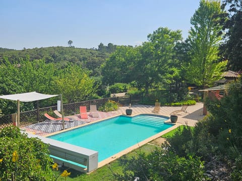 Spring, Day, Natural landscape, Garden, Garden view, Mountain view, Pool view, Swimming pool, sunbed