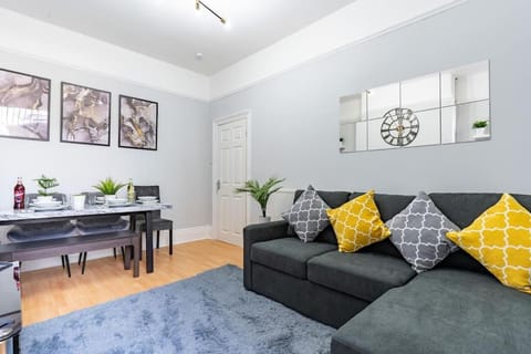 Edgbaston Stadium Nest Apartment in Birmingham