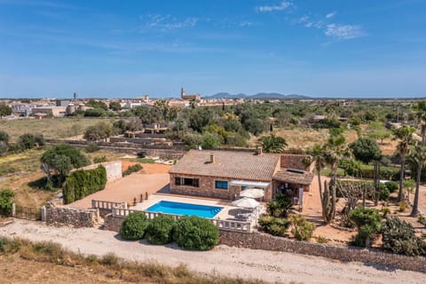 Property building, Natural landscape, Bird's eye view, City view, Pool view, Swimming pool