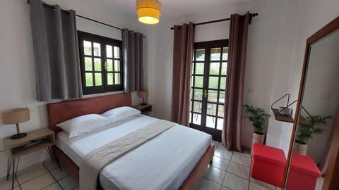 Tranquil Haven: Rastoni Villa Villa in Messenia