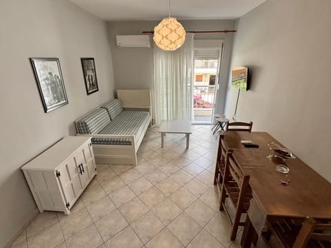 Mina Apartments 4 Nea Kallikrateia Apartment in Halkidiki