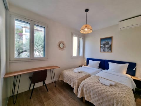 LARVOTTO Plage Monaco & Terrasse Apartment in Roquebrune-Cap-Martin