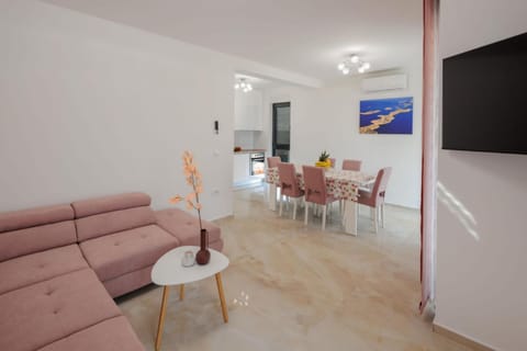 Villa Gizella Apartment in Šibenik-Knin County, Croatia