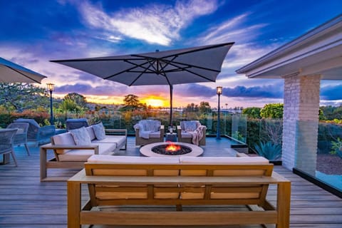 Walk to Beach Stunning Views La Jolla Shores House in La Jolla Shores