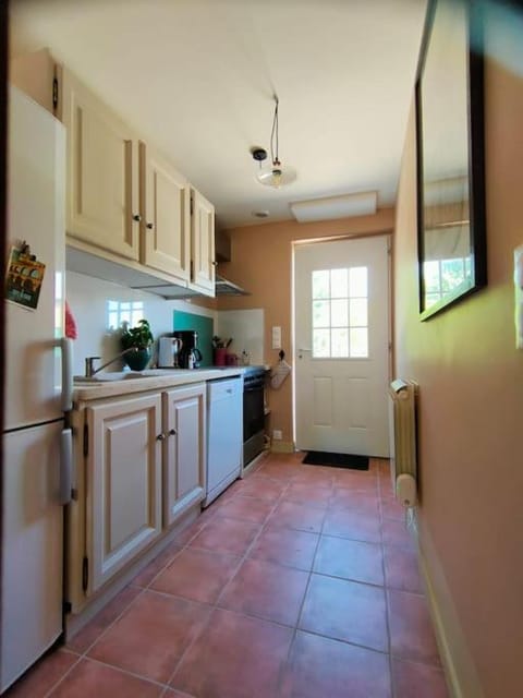 Kitchen or kitchenette, dishwasher, minibar, pet friendly, stove