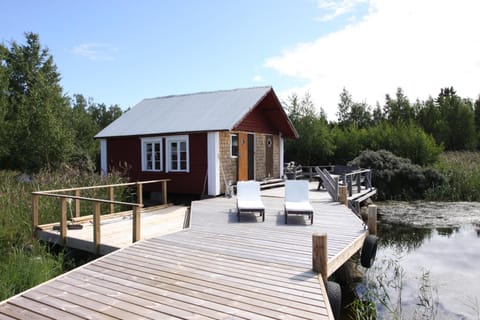 Property building, Day, Natural landscape, Summer