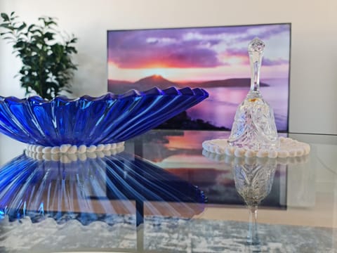 Apartment Sleeps 7 Near Attractions Apartment in Dundee