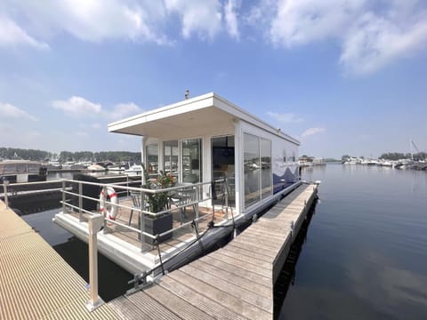 Property building, Summer
