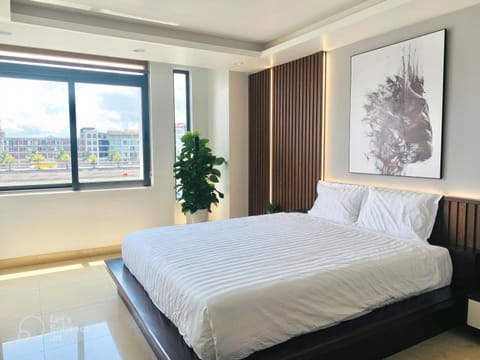 Bed, Balcony/Terrace, Bedroom