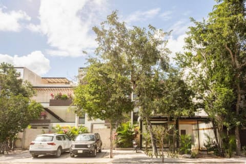 Property building, Parking