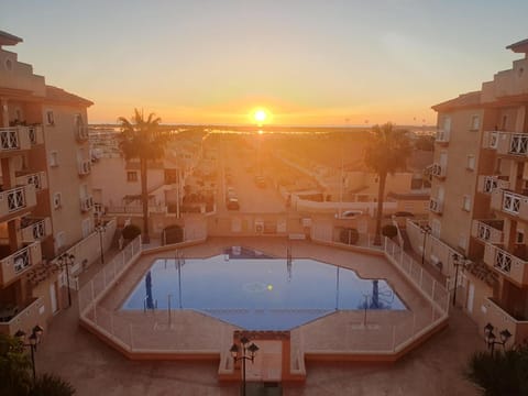 Property building, Sea view, Swimming pool