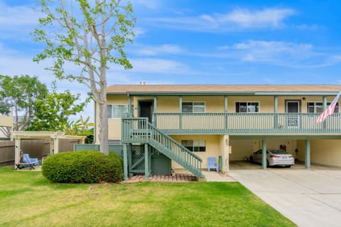 Juniper Coastal Home - 30-Night Minimum House in Carlsbad