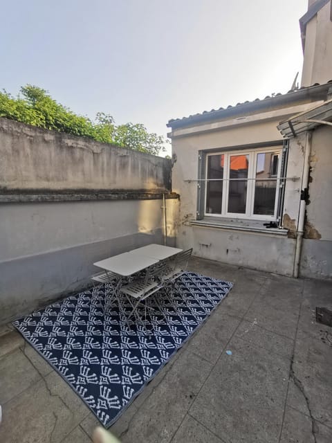 Appartement avec terrasse Apartment in Auvergne-Rhône-Alpes