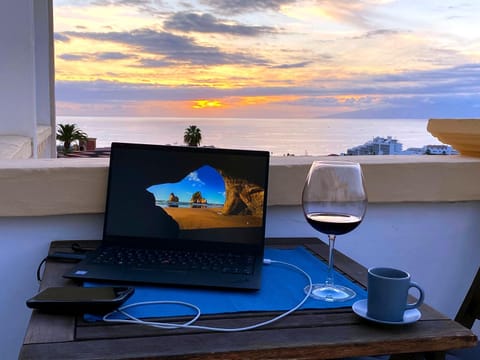 Balcony/Terrace, Lake view, Sea view, Sunset
