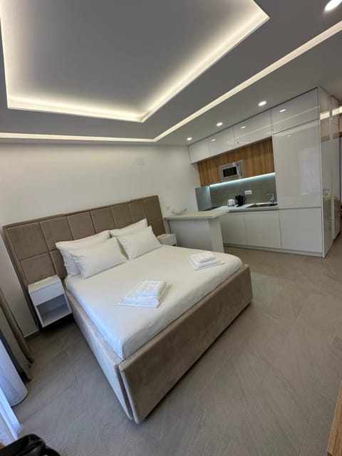 Kitchen or kitchenette, Photo of the whole room, Bedroom