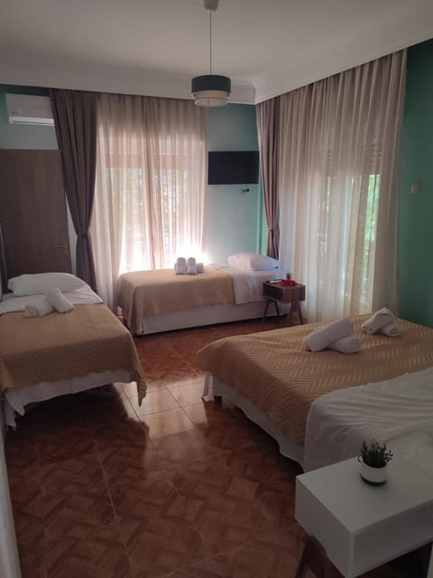 Amaya Pine Studio Bed and Breakfast in Thasos