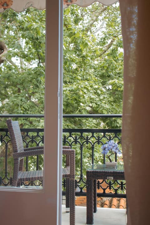 Amaya Pine Studio Bed and Breakfast in Thasos