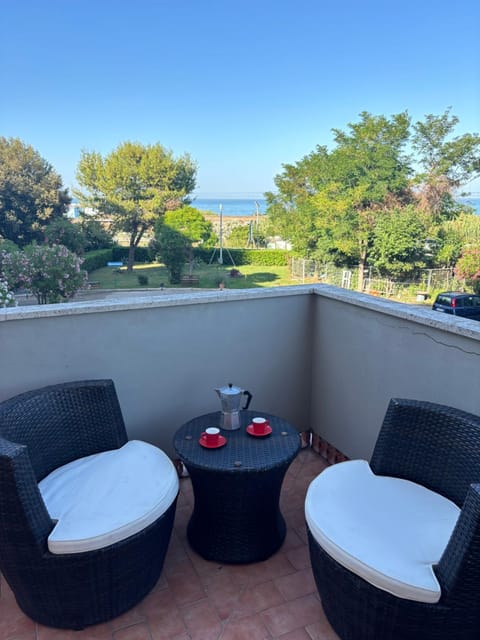 Casa a 100 m dal mare Apartment in Marche