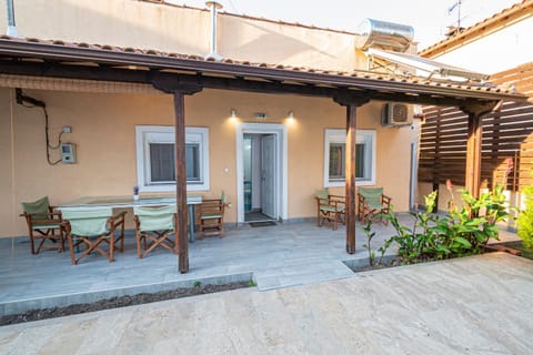 Property building, Balcony/Terrace