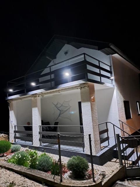 Kuća za odmor Nives House in Šibenik-Knin County, Croatia