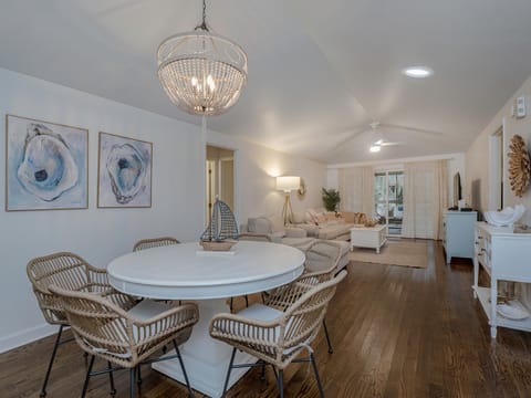 1129 Summerwind Cottage House in Seabrook Island