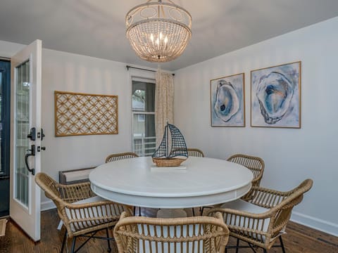 1129 Summerwind Cottage House in Seabrook Island