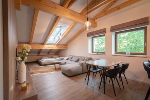 Bed, Living room, Seating area