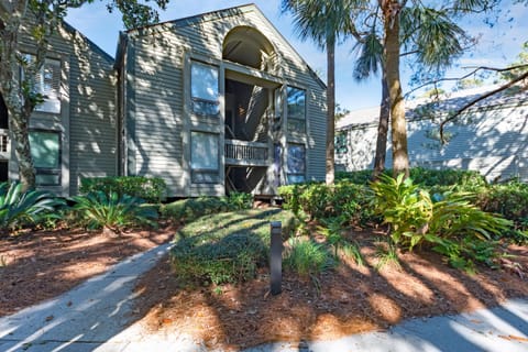 1345 Pelican Watch Villa House in Seabrook Island