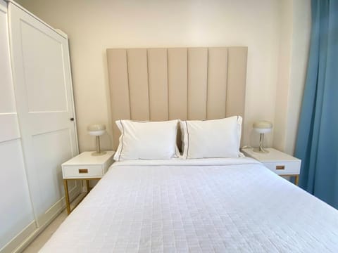 Bed, Bedroom, wardrobe