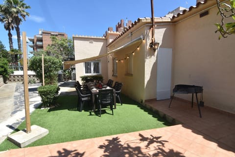 Property building, Dining area