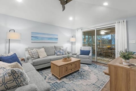 1128 Summerwind Cottage House in Seabrook Island