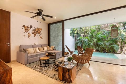 Living room, Garden view, fireplace
