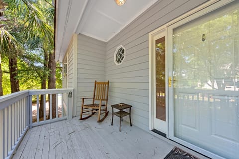 2109 Royal Pine Drive House in Seabrook Island