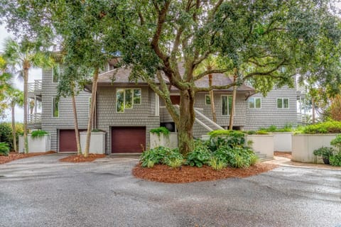 2271 Seascape Court House in Seabrook Island