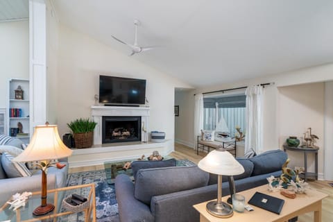 2932 Captain Sams House in Seabrook Island