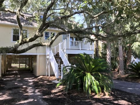 502 Tarpon Pond Cottage House in Seabrook Island